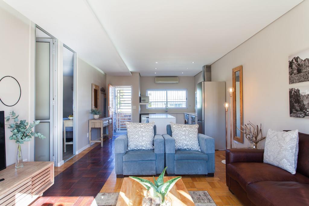 109 On Dorp Lägenhet Stellenbosch Exteriör bild